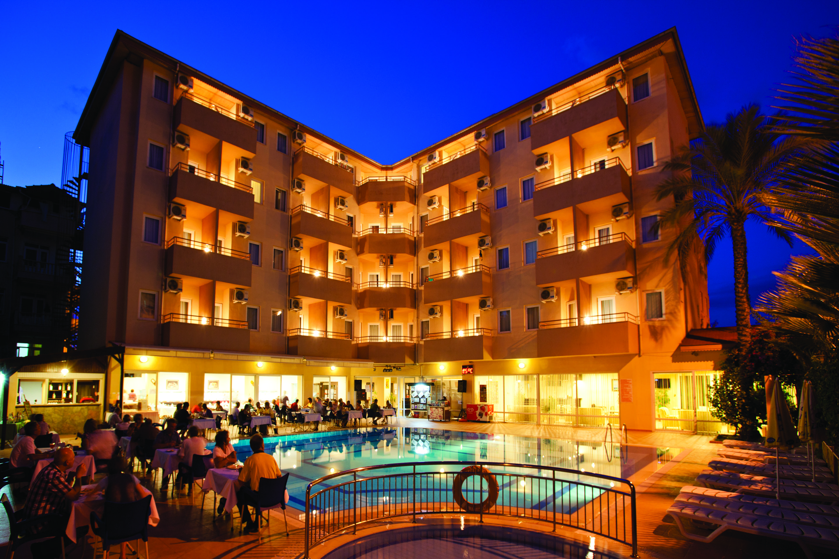 Helios Hotel Side Esterno foto